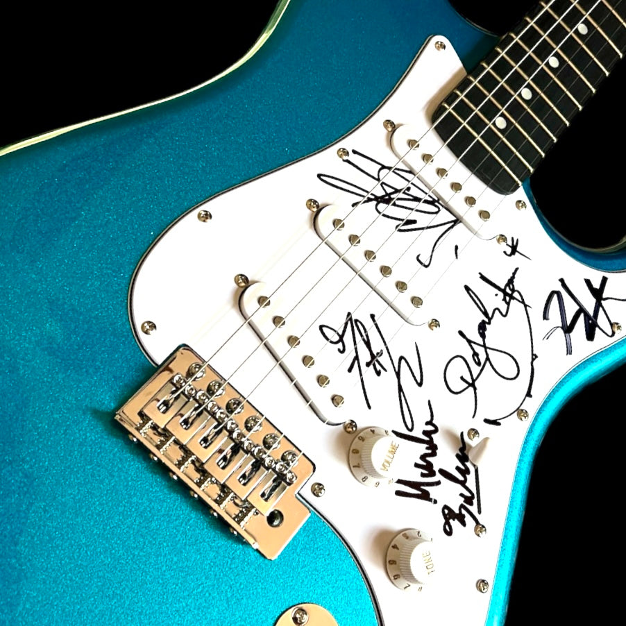 Guitarra Rafael Bittencourt (Angra)