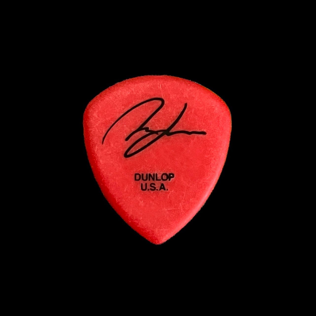 Pick Andy James (Five Finger Death Punch)