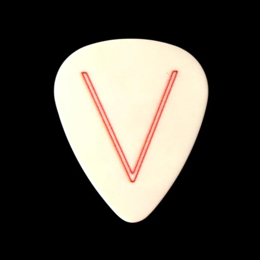 Pick Adam Levine (Maroon 5)