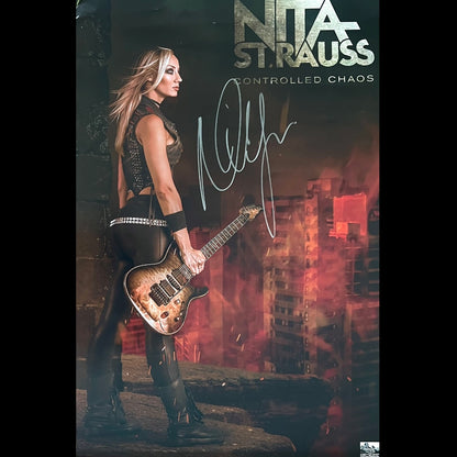 Póster Nita Strauss (Controlled Chaos)