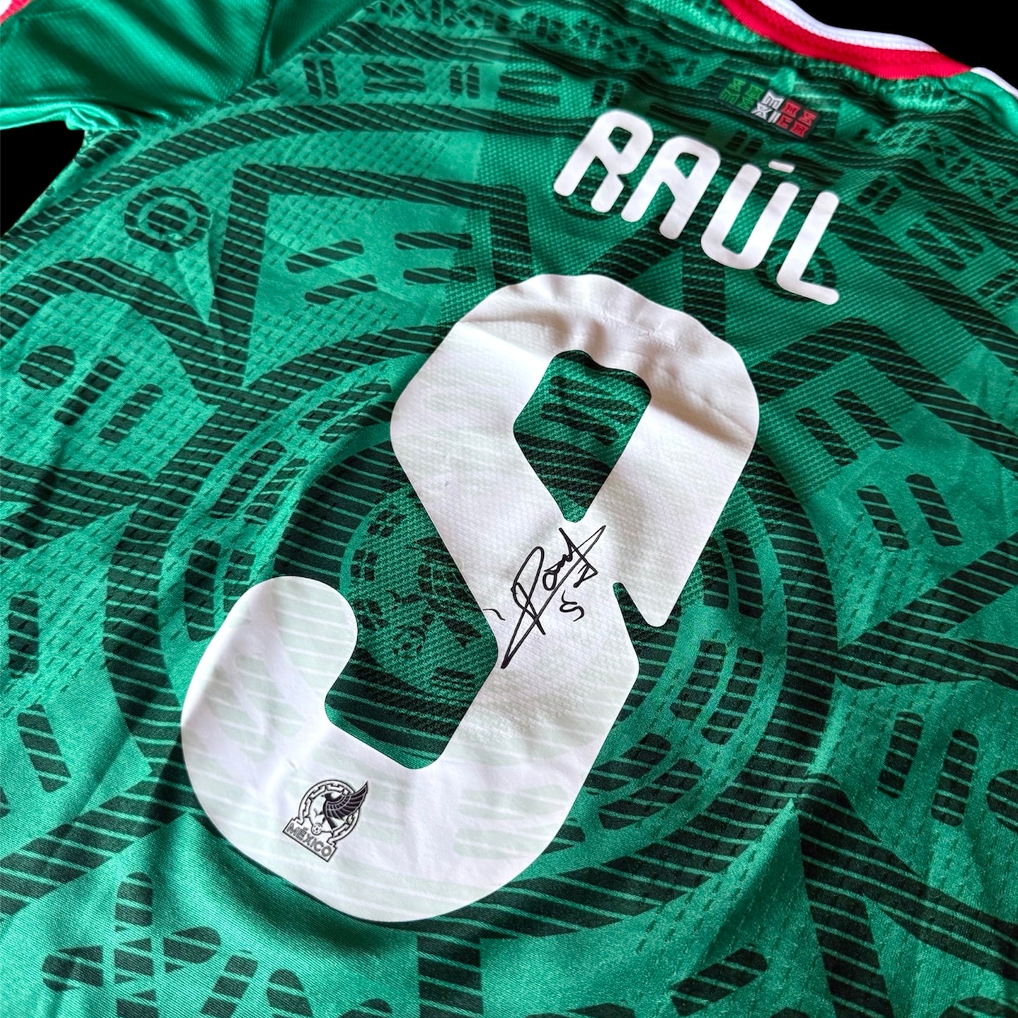 Jersey Raul Jimenez (México)